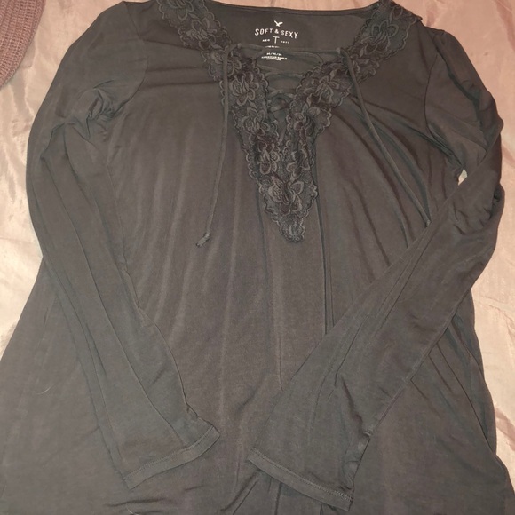 American Eagle soft and sexy long sleeve - Picture 1 of 1